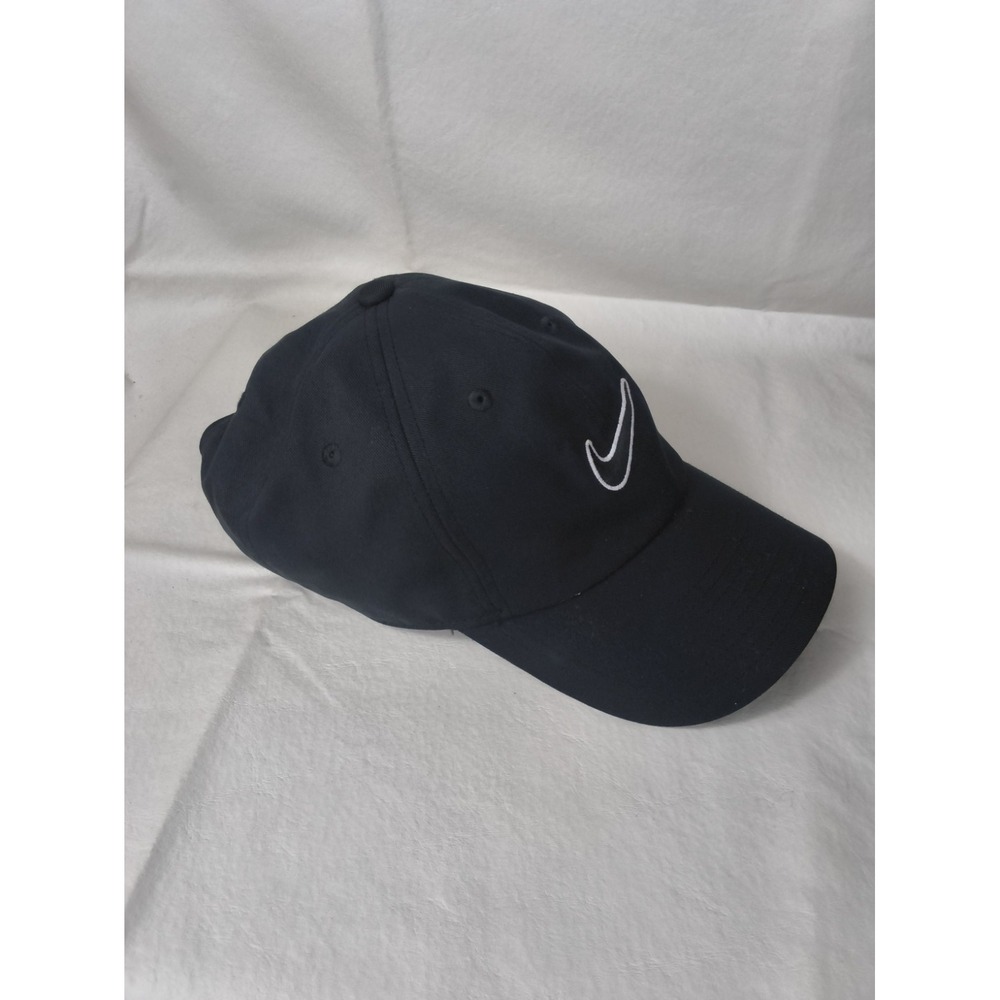 Nike Club Cap Black Adjustable Strapback Hat Embroidered Swoosh Unisex OSFA - Picture 3 of 6